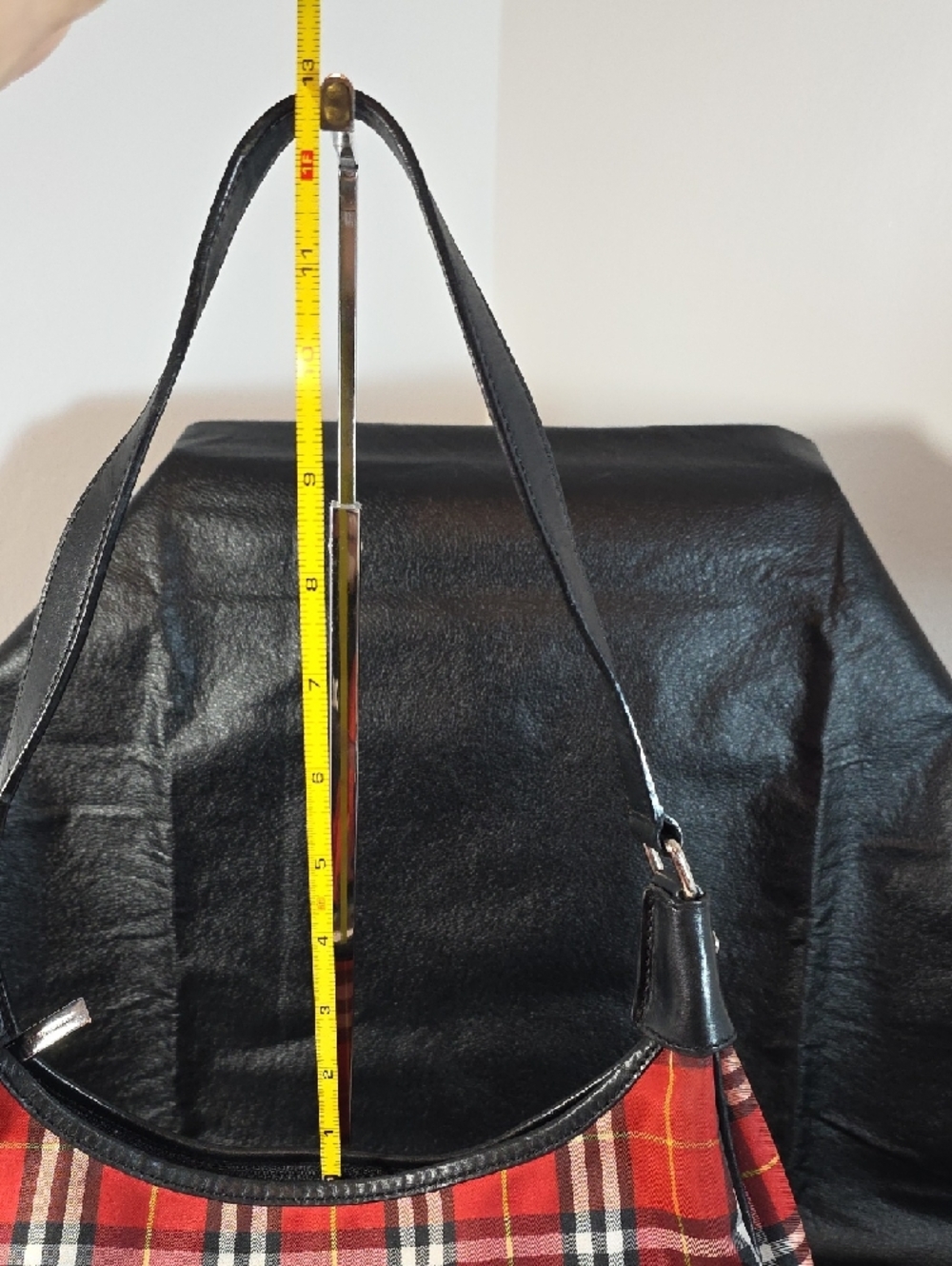 Burberry Red Plaid Shoulder Bag with Black Trim - Picture 5 of 15